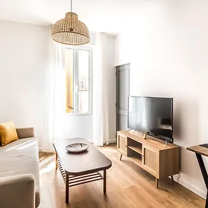 2 Pieces Neuf Au Pied Des Musees - Wifi & Parking Gratuit , Grasse Frankreich